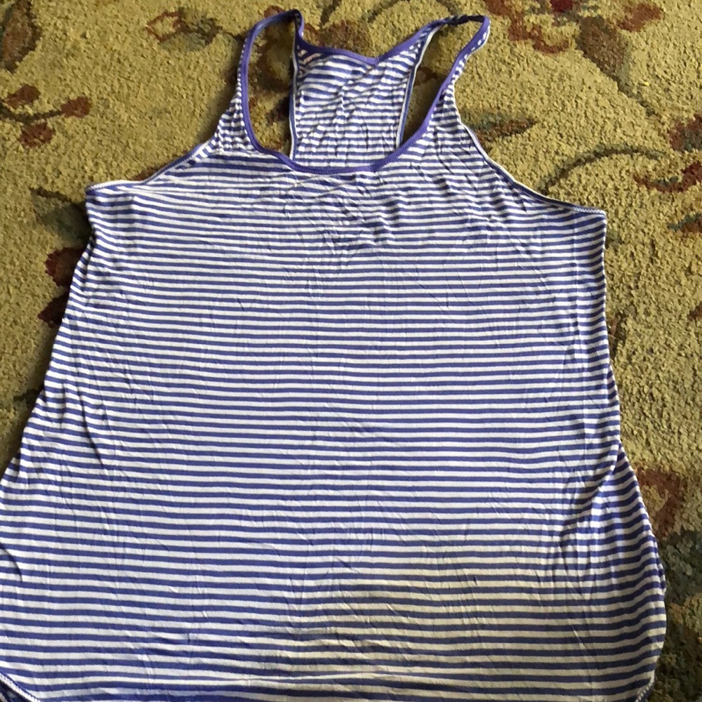 Lululemon tank top size 8